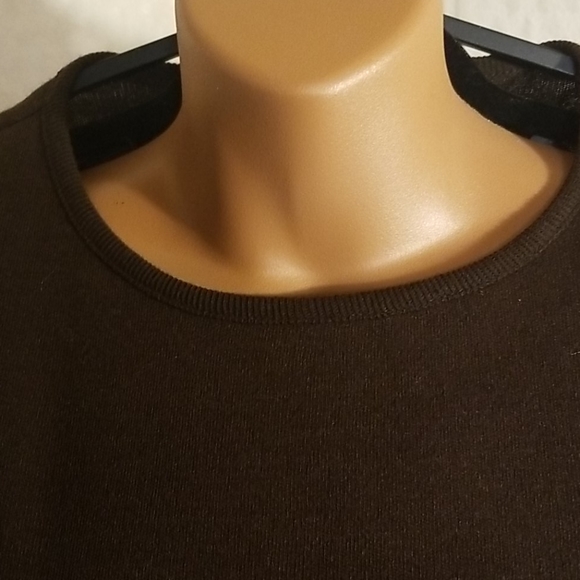 Top - Picture 3 of 6